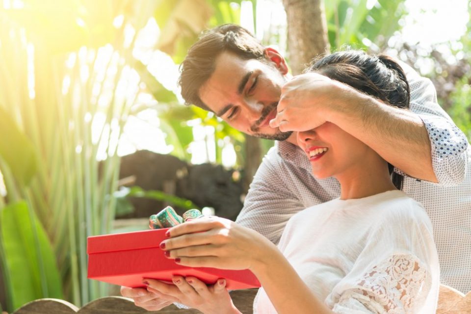 Ans De Mariage Cadeaux Parfaits Pour F Ter Les Noces De Muguet