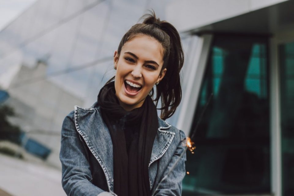 117 Compliments qui feront sourire les gens