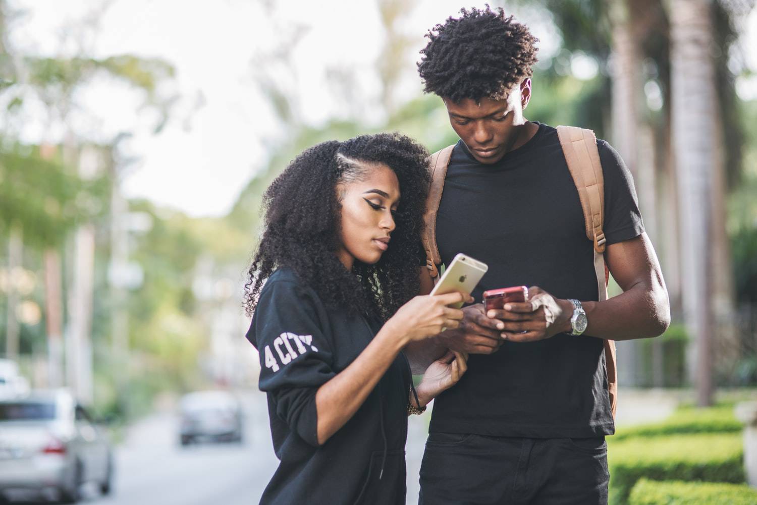 10 Textos que les hommes détestent recevoir de la part de leur petite amie