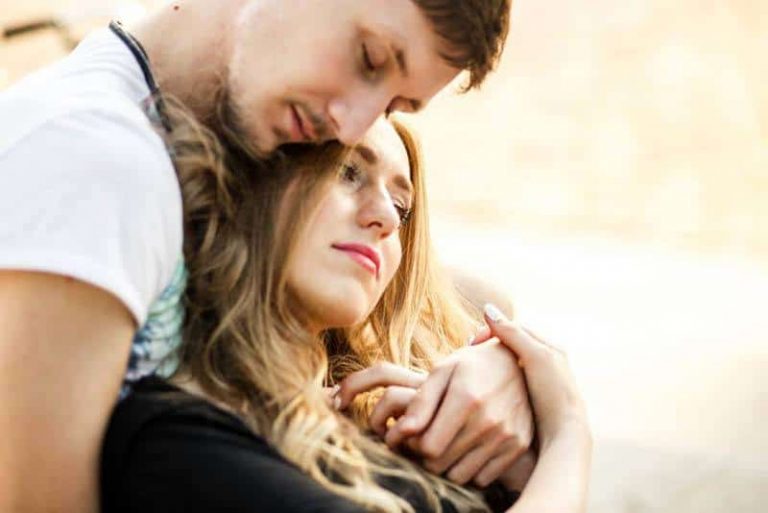 Il est en couple mais je l'attire... Voici la bonne attitude à adopter