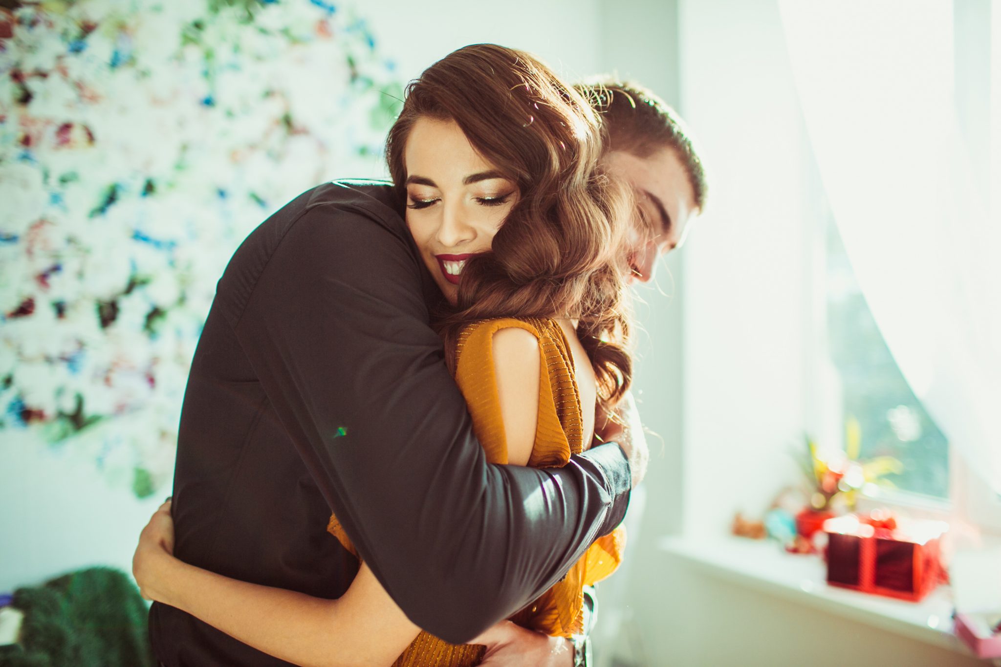 Voici les 11 Bienfaits du câlin amoureux indispensables pour un couple
