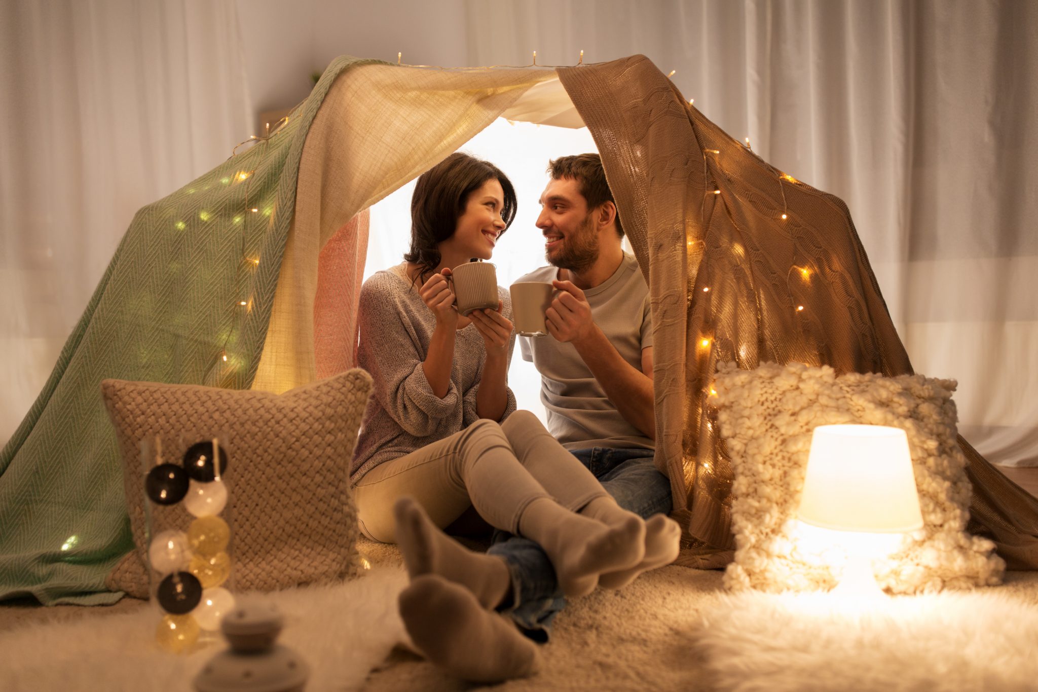 25 Super idées pour une soirée romantique : ravivez la flamme