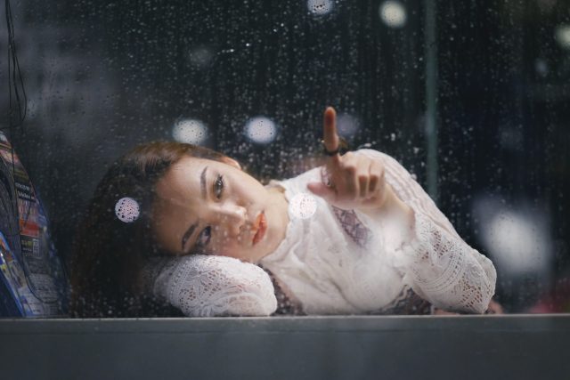 Il ne se projette pas, mais a des sentiments : que faire