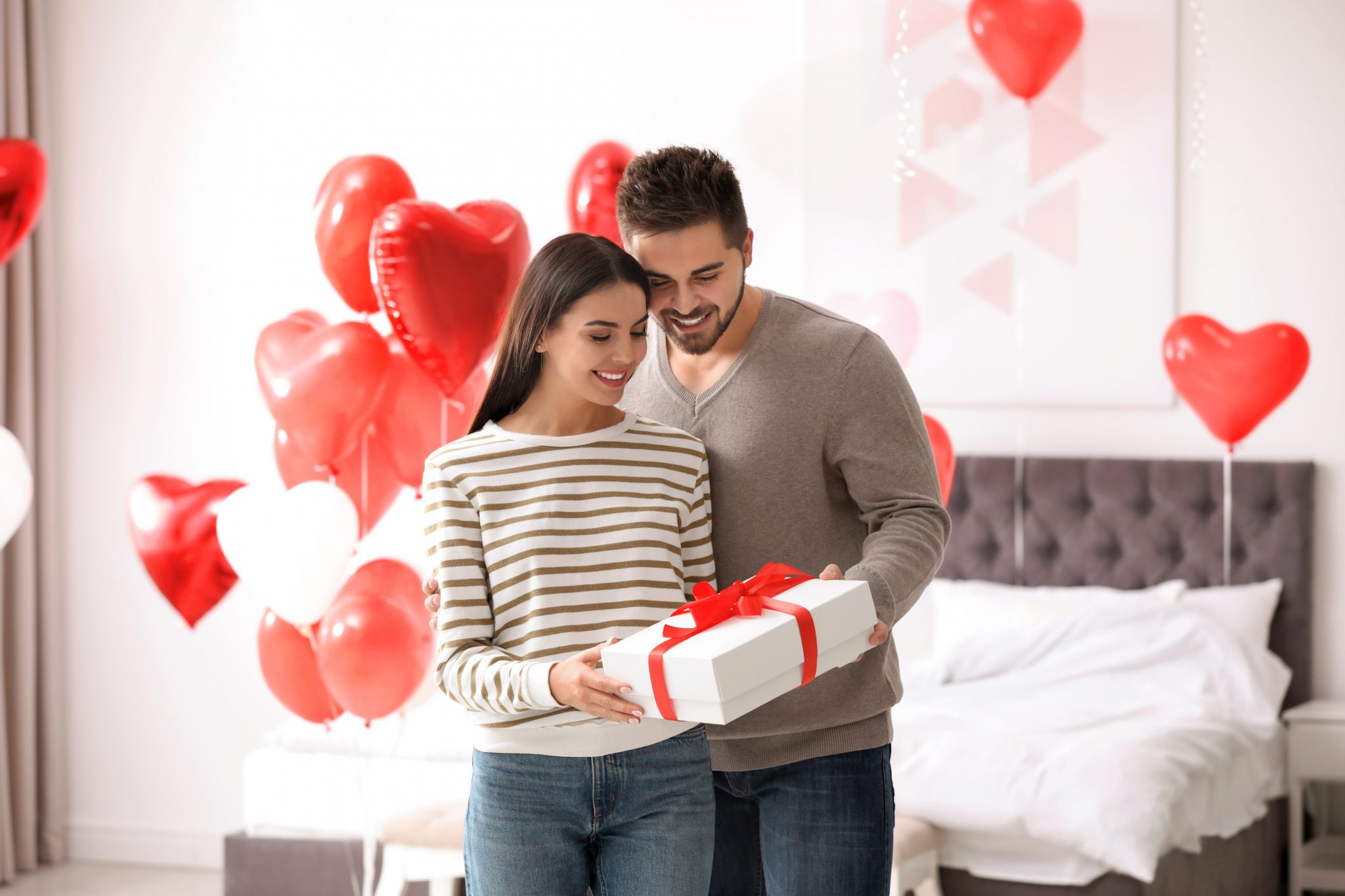 Cadeaux symboliques pour couple : 156 Idées originales et touchantes