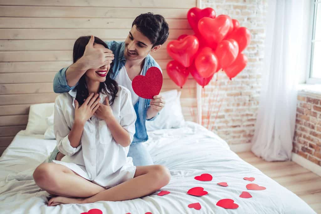 27 Façons de prouver son amour à son/sa partenaire, sans dire un seul mot