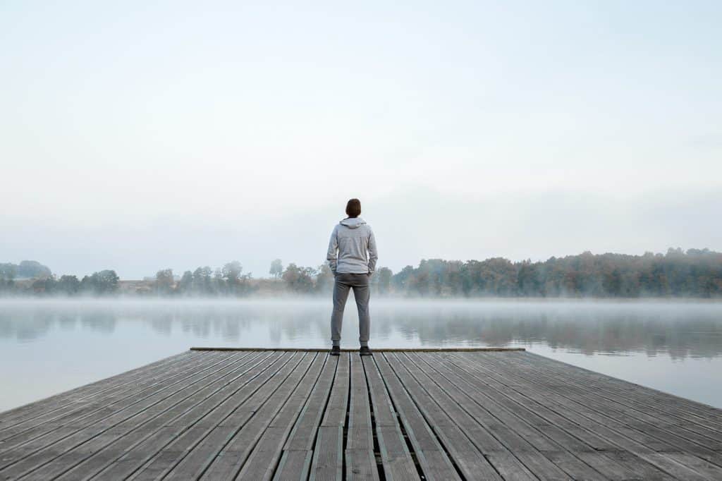 Le pn et la solitude : le narcissique peut-il rester seul ?