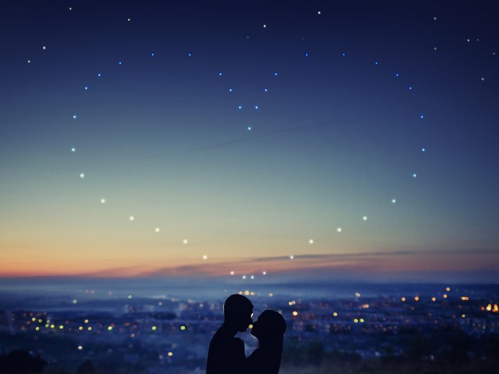 Selon votre signe, qu’est-ce qui vous attend du côté de l’amour en août 2021 ?