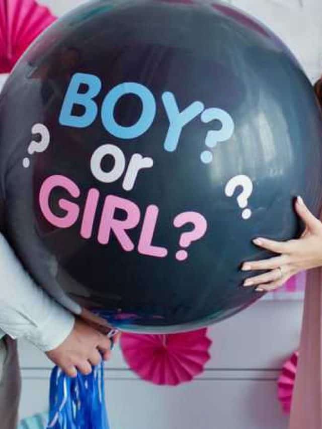 Man,And,Woman,Holding,Black,Balloon,With,