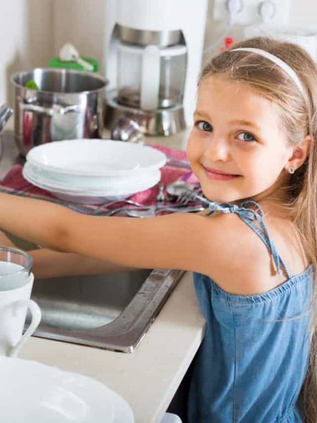 Smiling,Russian,Female,Child,Cleaning,Dishware,At,Home