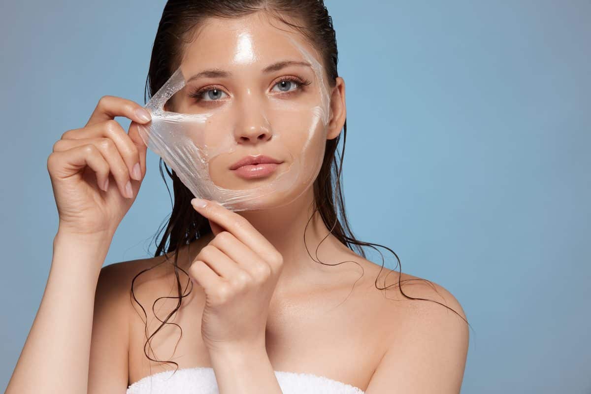 Comment le peeling chimique peut-il vous aider à régler vos problèmes de peau ?