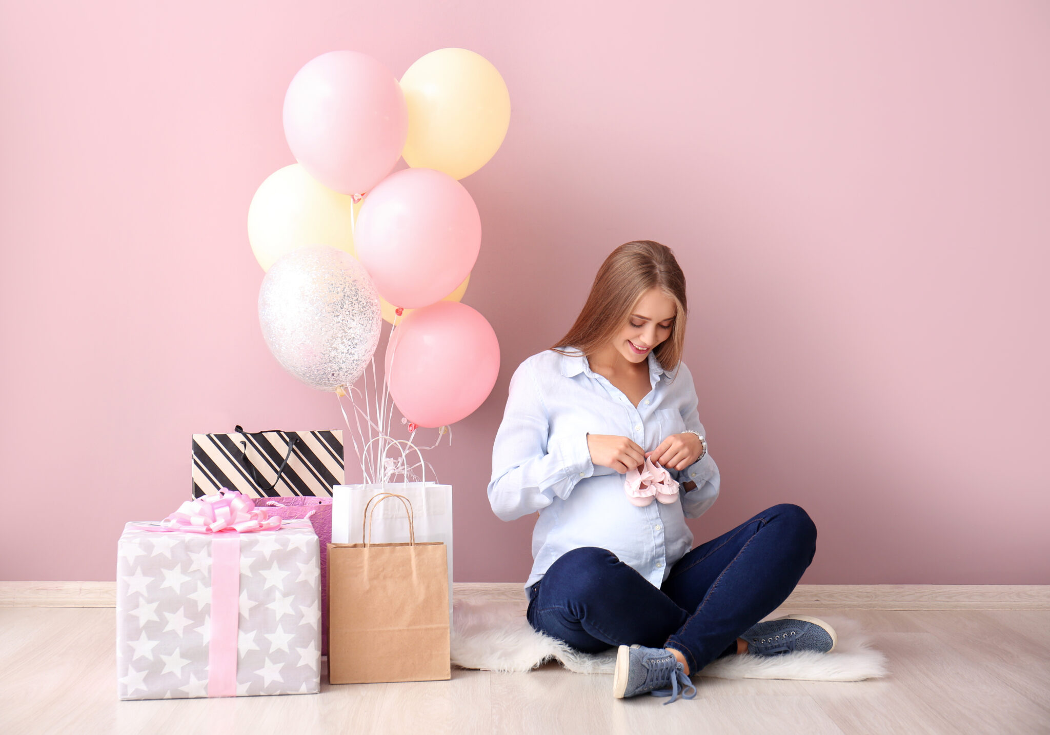 Cadeau pour femme enceinte : 39 Idées originales et touchantes