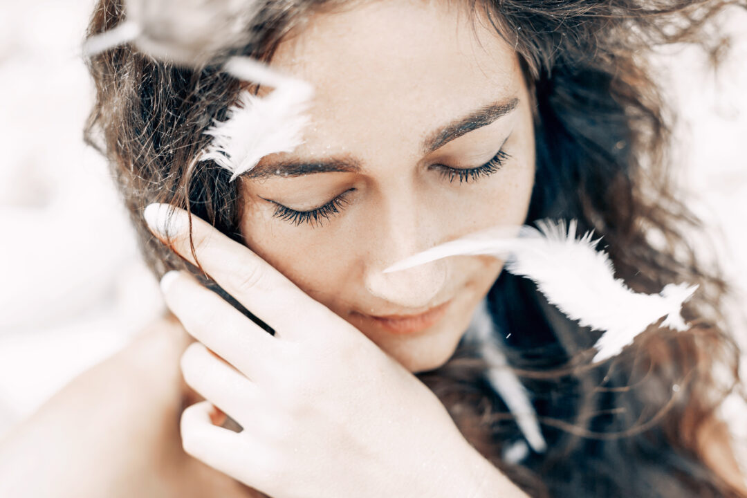 Plume blanche : voici la signification de ce symbole spirituel