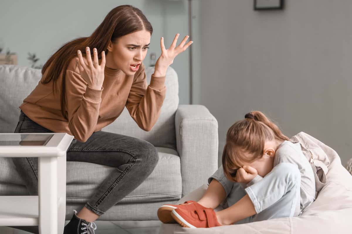 D’où vient la colère incontrôlable des parents et comment la gérer ?