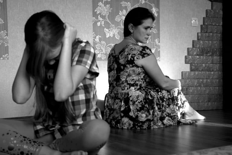 Comment gérer une mère toxique qui se victimise