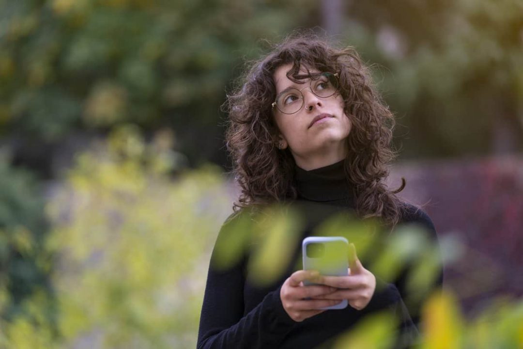 Il ne se projette pas, mais a des sentiments : que faire