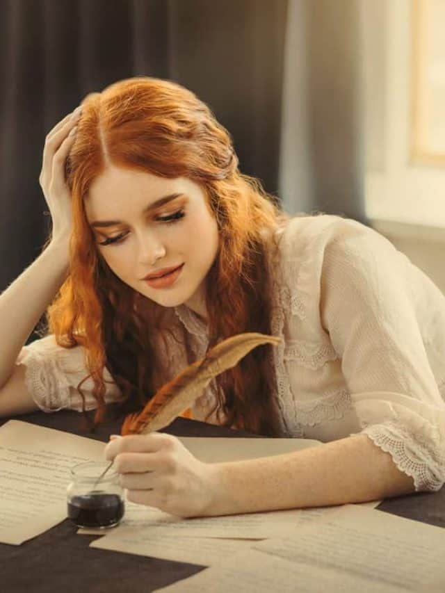 Medieval,Red-haired,Woman,Writer,Holds,Pen,Feather,Quill,In,Hands,