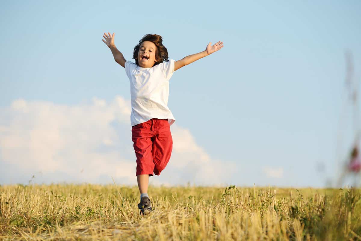Selon Maria Montessori, il y a 3 Périodes clés de développement chez l’enfant