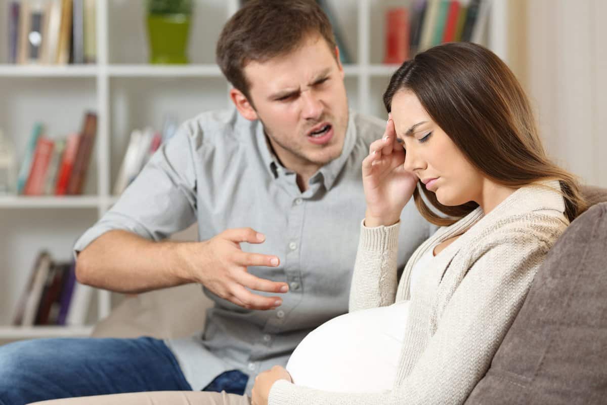 4 Choses à mettre au clair avec votre chéri avant l’arrivée de bébé