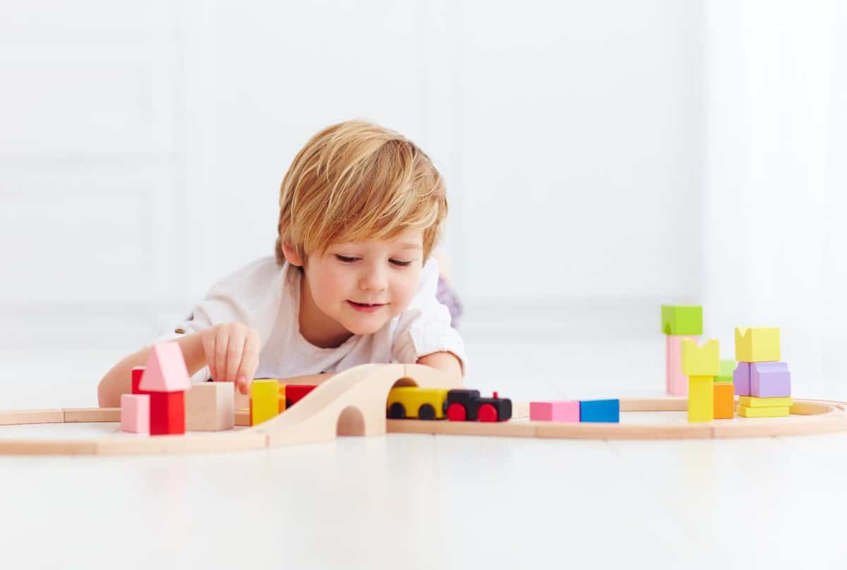 Guide Montessori : tous les secrets de la parentalité douce