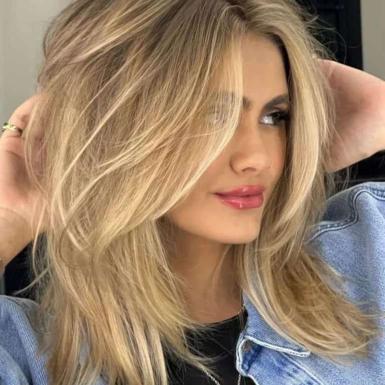 Coupe Mi Long Blonde