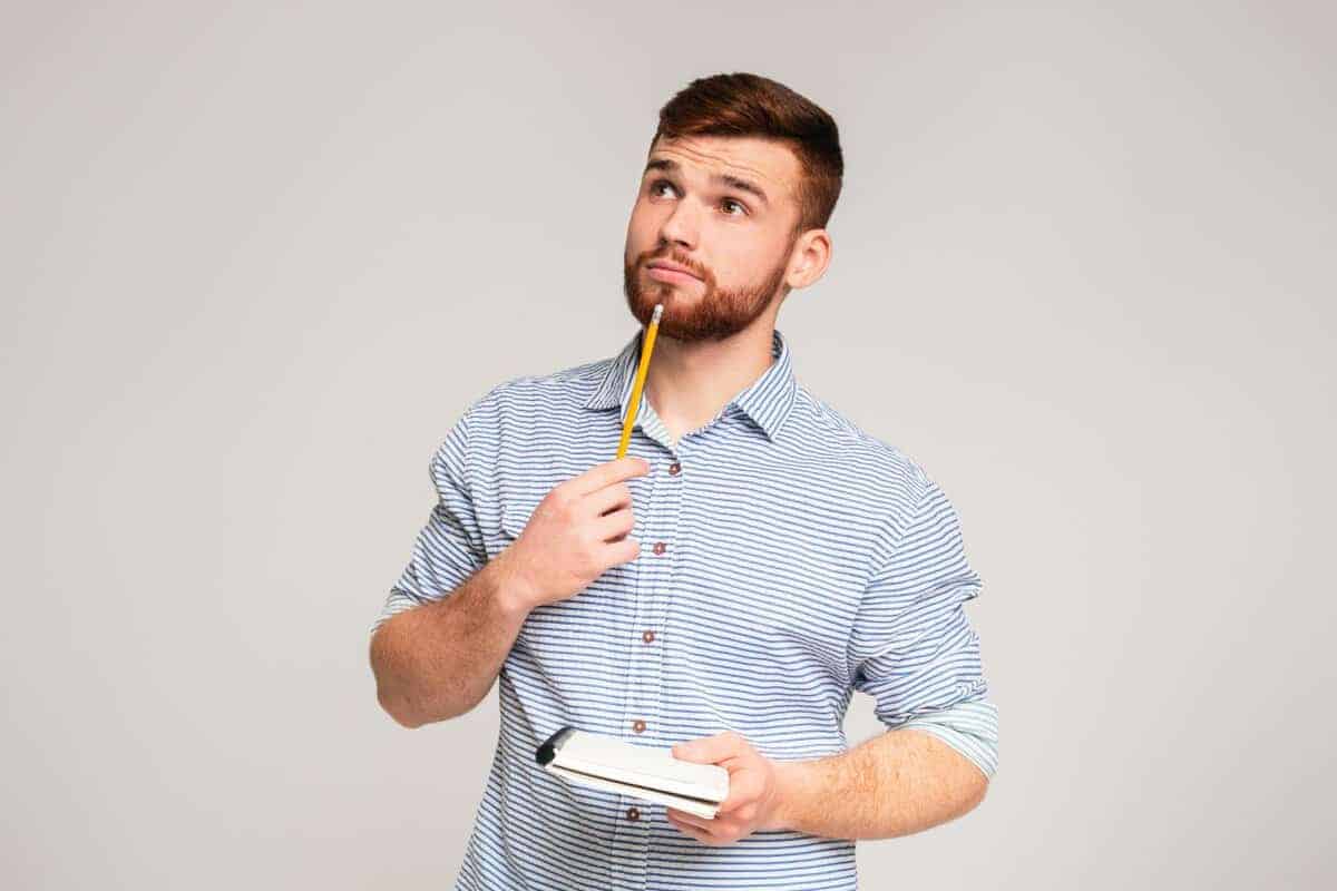 6 nicht offensichtliche Dinge, nach denen Männer Frauen beurteilen, wenn sie sie zum ersten Mal treffen